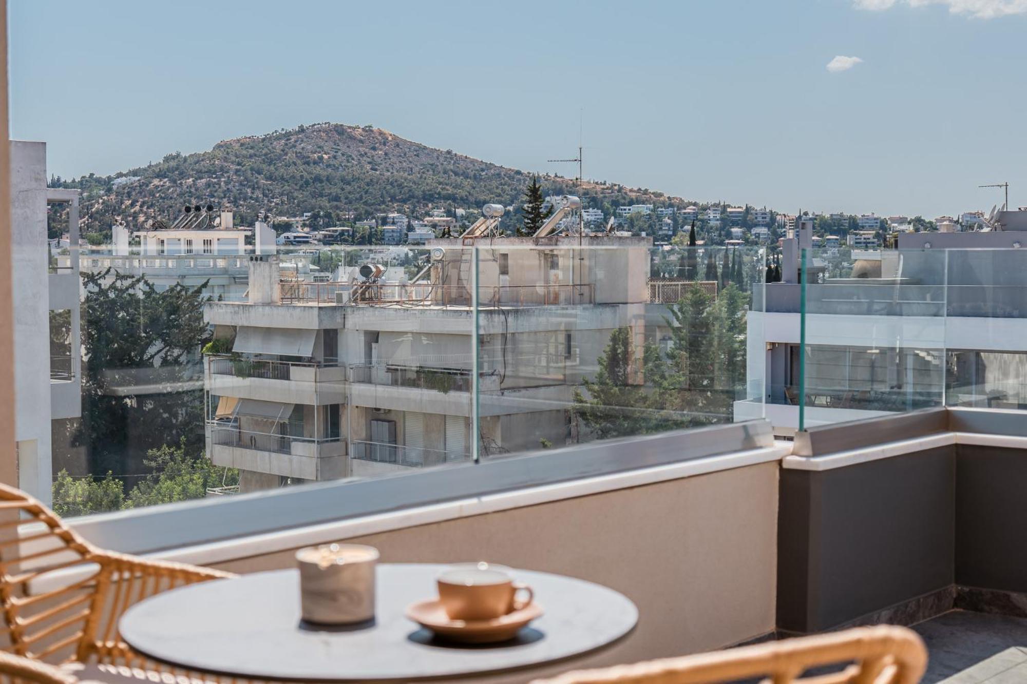 Wellnest Hotel Atene Esterno foto