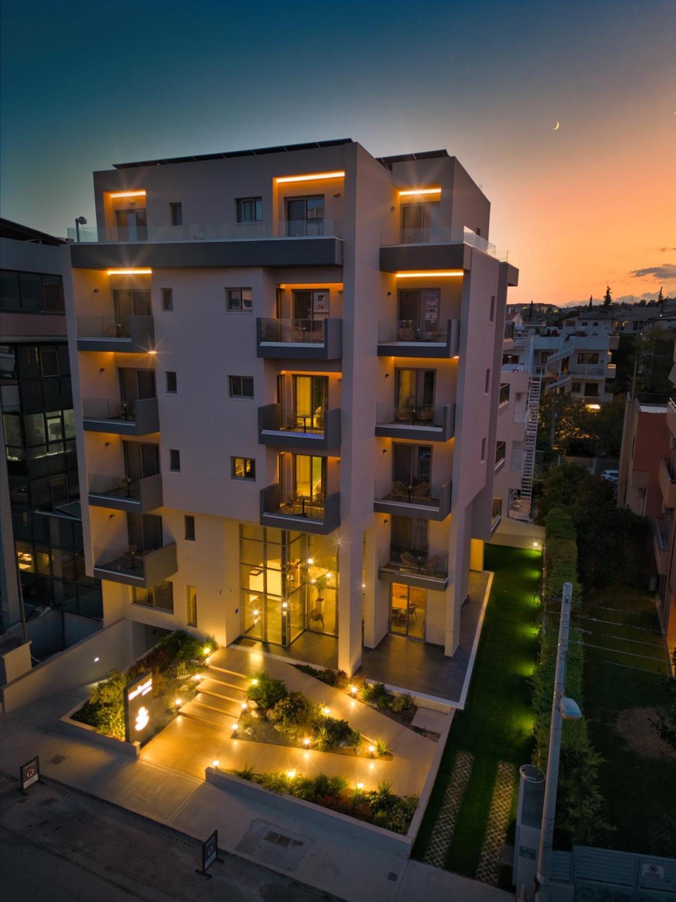 Wellnest Hotel Atene Esterno foto